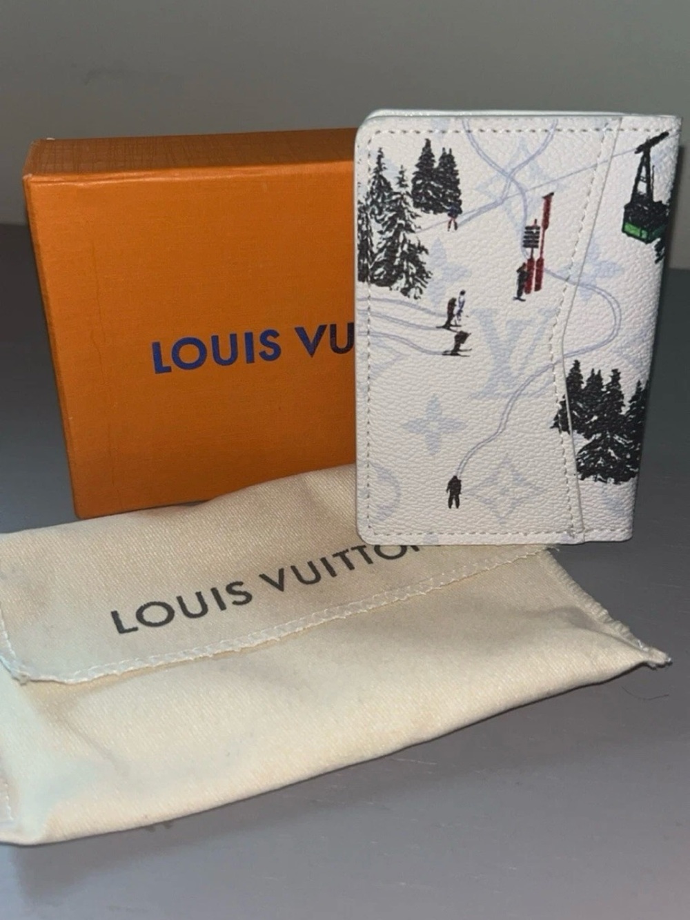 Louis Vuitton White Ski Print Card Holder check description